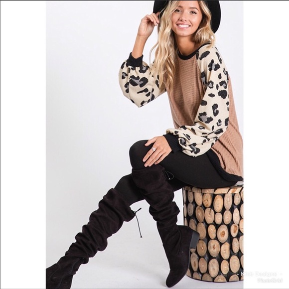 Waffle Knit Color Block Leopard Top - Picture 5 of 8